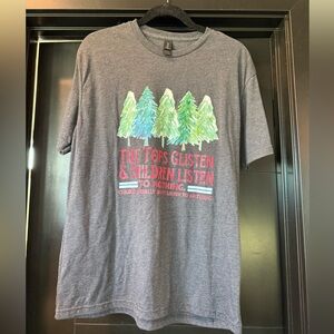 Gray gildan “Children listen to nothing” tshirt size L